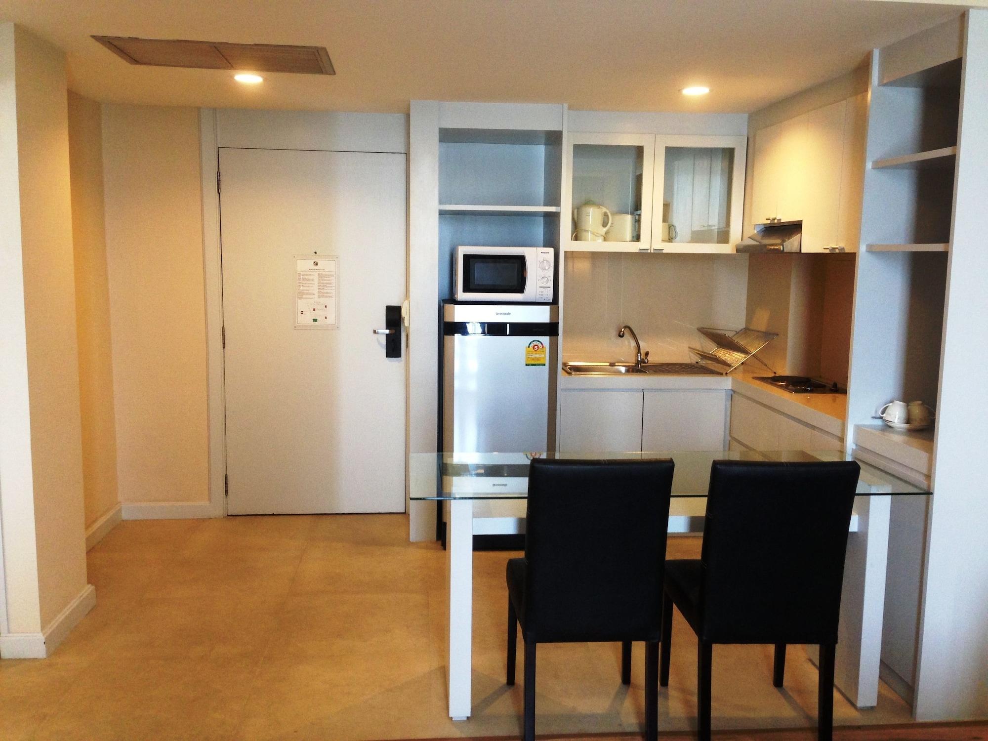 The City Hotel Sriracha By Bbh Japan Si Racha Luaran gambar