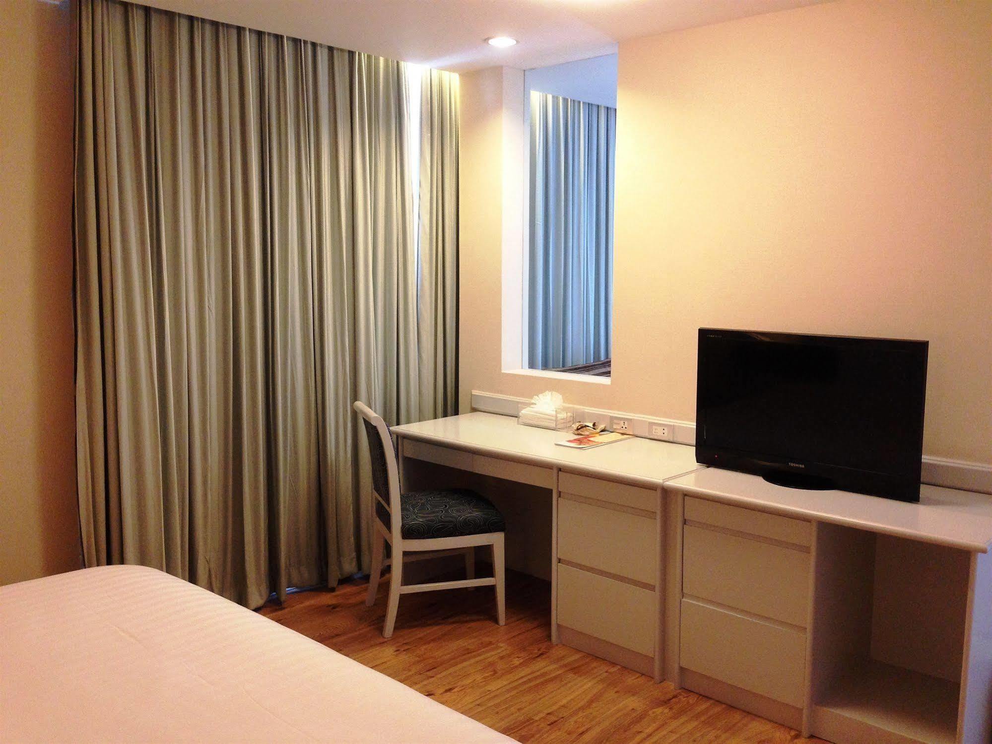 The City Hotel Sriracha By Bbh Japan Si Racha Luaran gambar